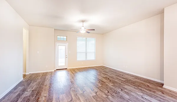 $2,200 | 3032 Stonebriar Court, Conroe, TX 77301