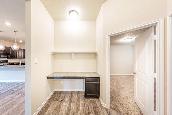 $2,200 | 3032 Stonebriar Court, Conroe, TX 77301