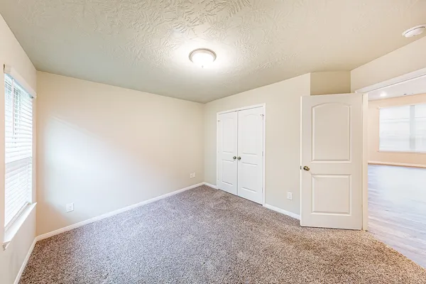 $2,200 | 3032 Stonebriar Court, Conroe, TX 77301