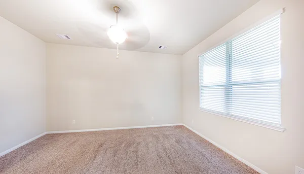 $2,200 | 3032 Stonebriar Court, Conroe, TX 77301