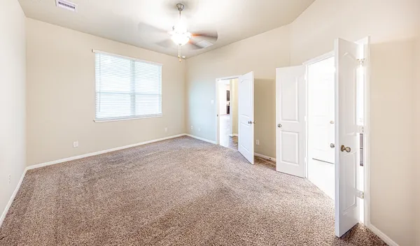 $2,200 | 3032 Stonebriar Court, Conroe, TX 77301
