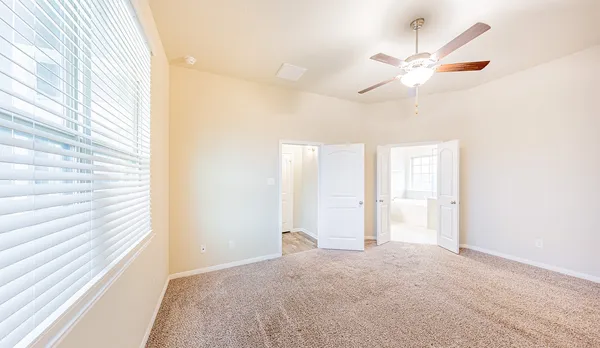 $2,200 | 3032 Stonebriar Court, Conroe, TX 77301