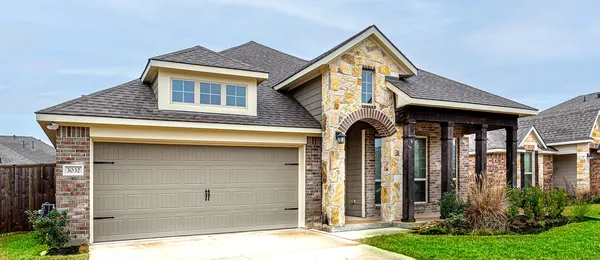 $2,200 | 3032 Stonebriar Court, Conroe, TX 77301