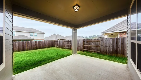 $2,200 | 3032 Stonebriar Court, Conroe, TX 77301
