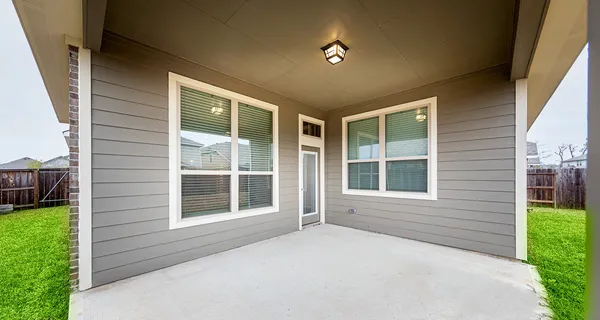 $2,200 | 3032 Stonebriar Court, Conroe, TX 77301