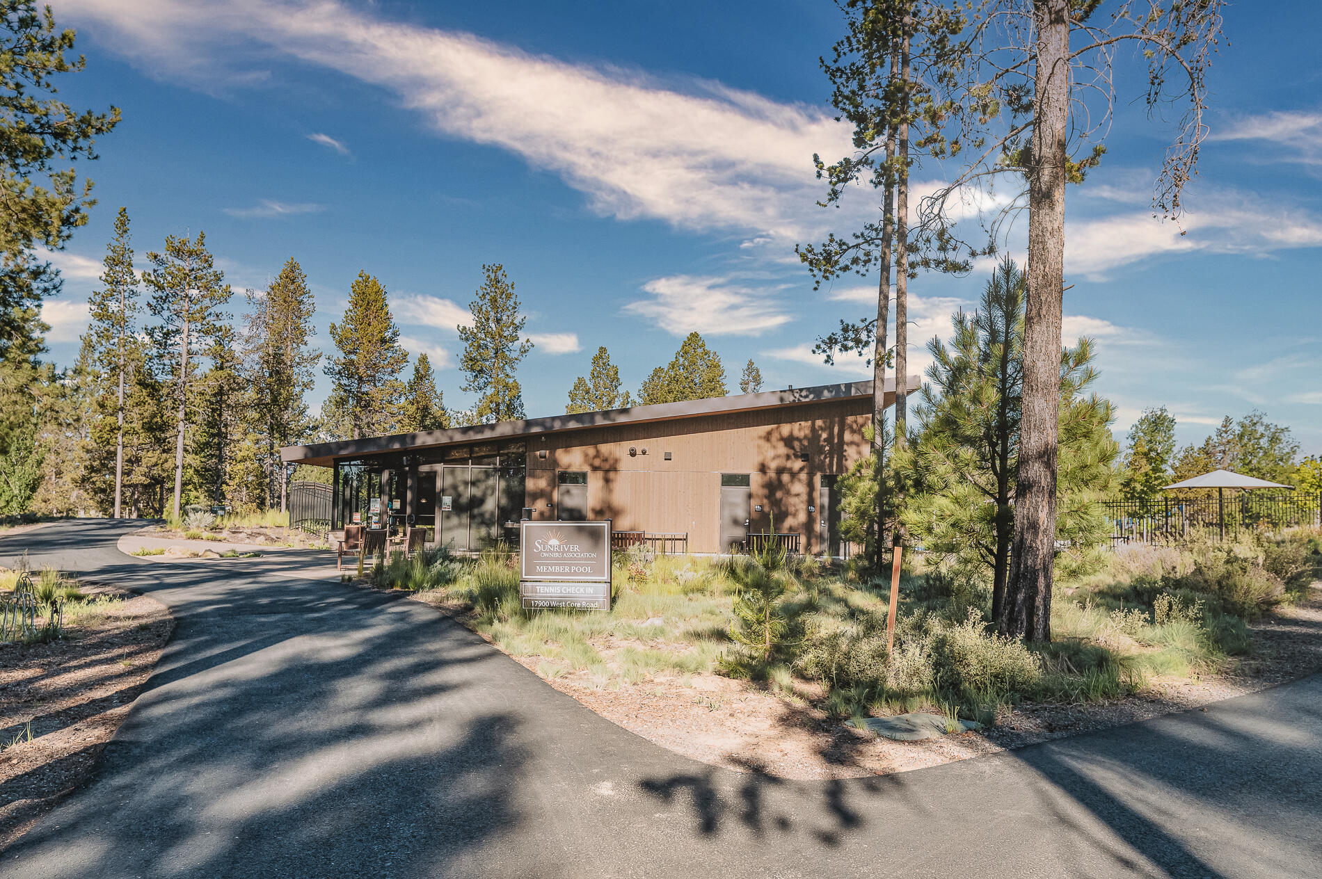 17760 West Core Road, Unit 16 Sunriver, OR 97707 - Photo 28 of 41 Sunriver Condo (14 of 14)