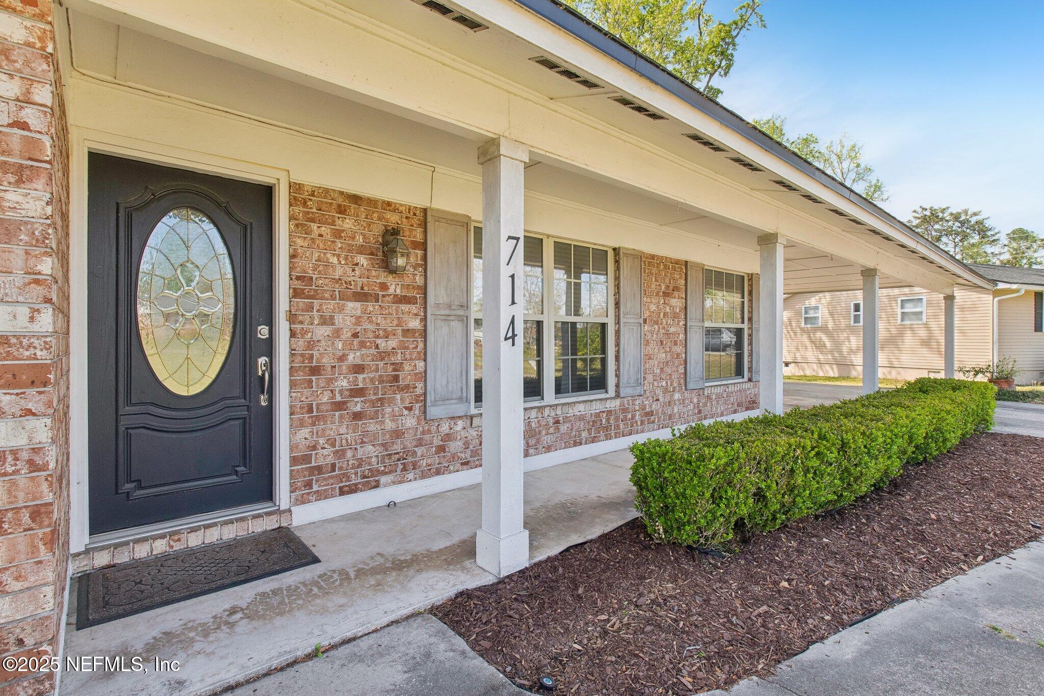 714 Estates Cove Road Jacksonville, FL 32221 - Photo 4 of 43 e4