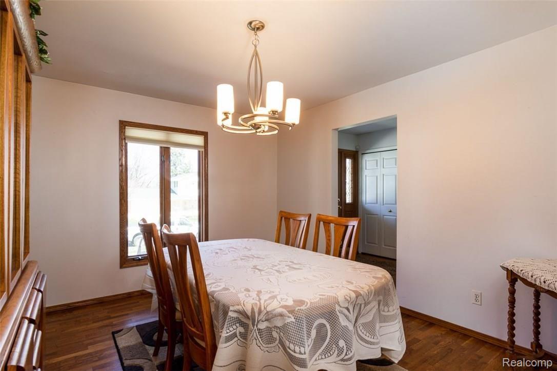 719 Huntington Road Grand Blanc, MI 48439 - Photo 18 of 30 DSC_6660-Edit (1).jpg