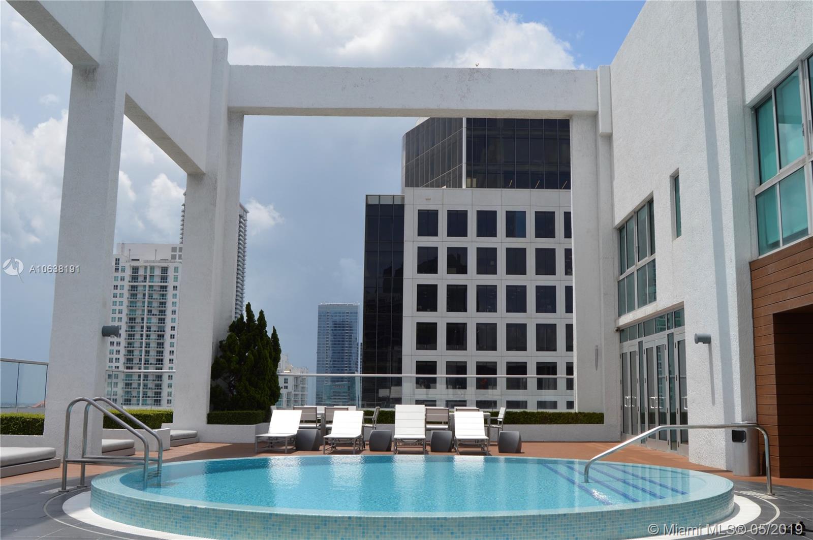 500 Brickell Avenue, Unit 2007 Miami, FL 33131 - Photo 14 of 16