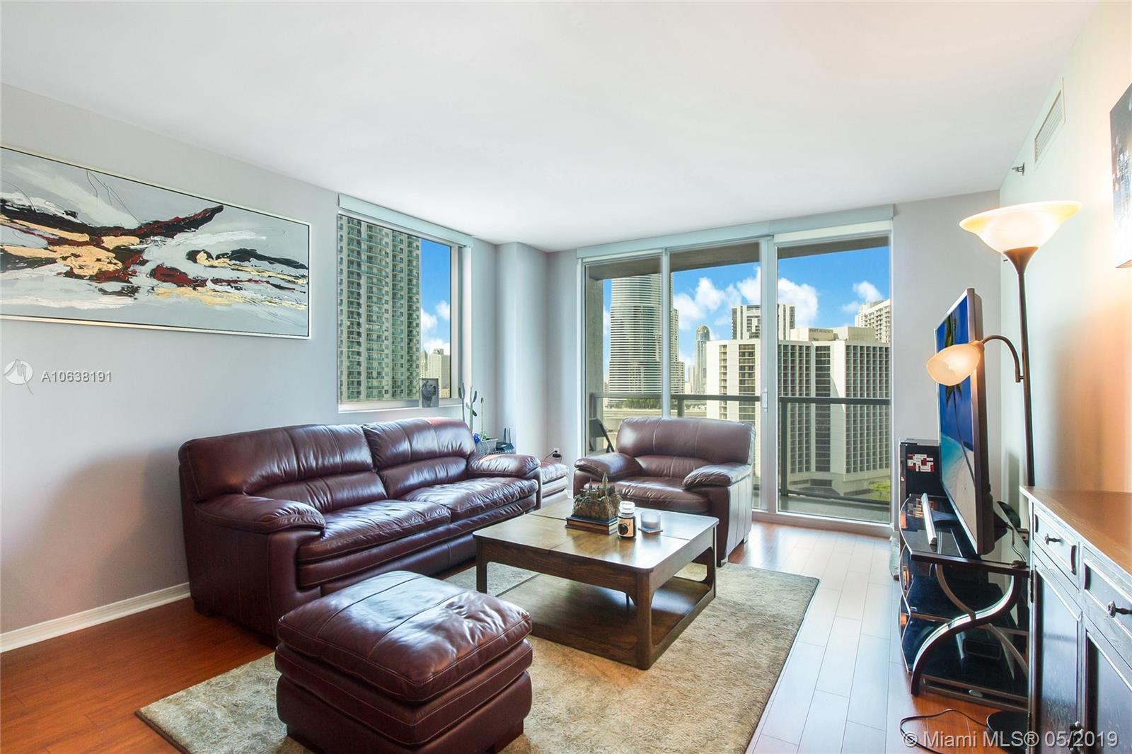 500 Brickell Avenue, Unit 2007 Miami, FL 33131 - Photo 4 of 16