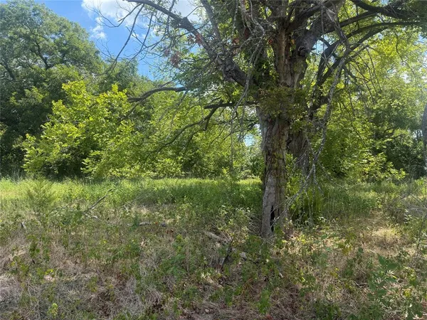 $55,000 | 2200 Orchard Lane, Waco, TX 76705
