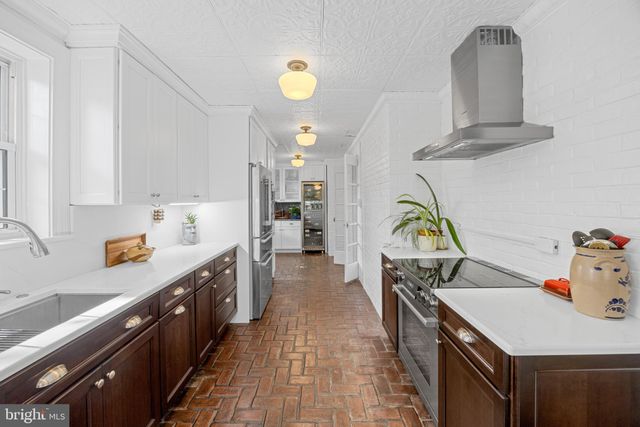 $1,225,000 | 166 Duke Of Gloucester Street, Annapolis, MD 21401