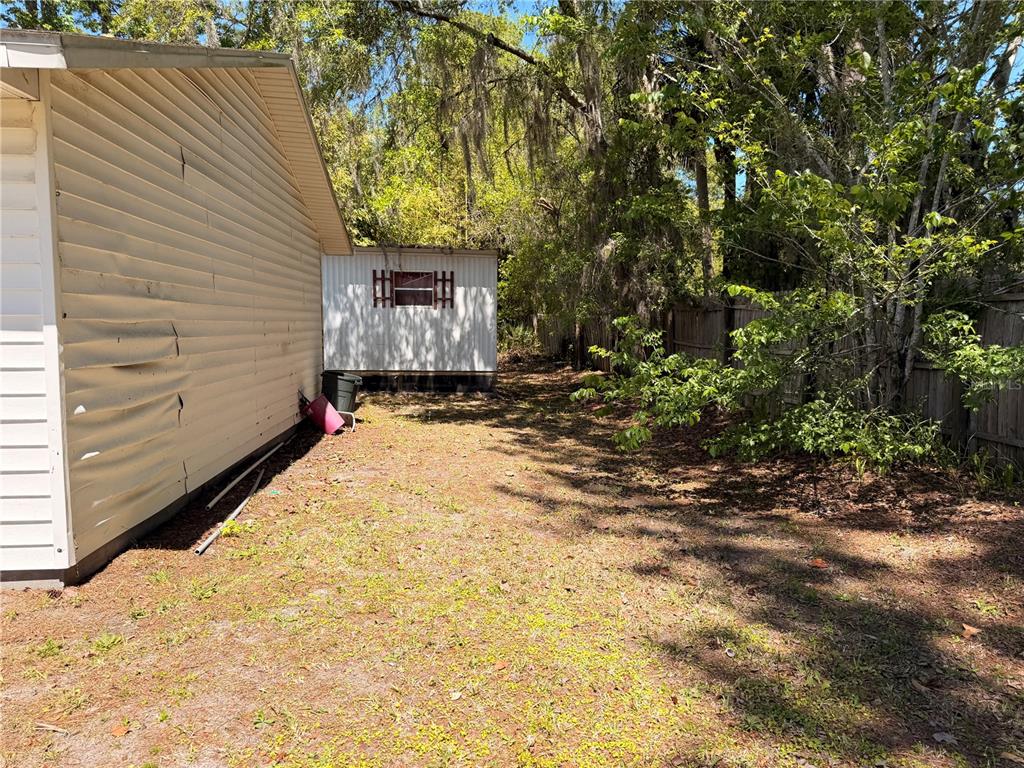 55710 Fern Road Astor, FL 32102 - Photo 13 of 17