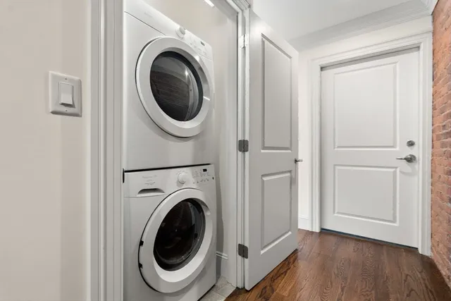 $1,795,000 | 1471 Beacon Street, Unit 7, Brookline, MA 02446