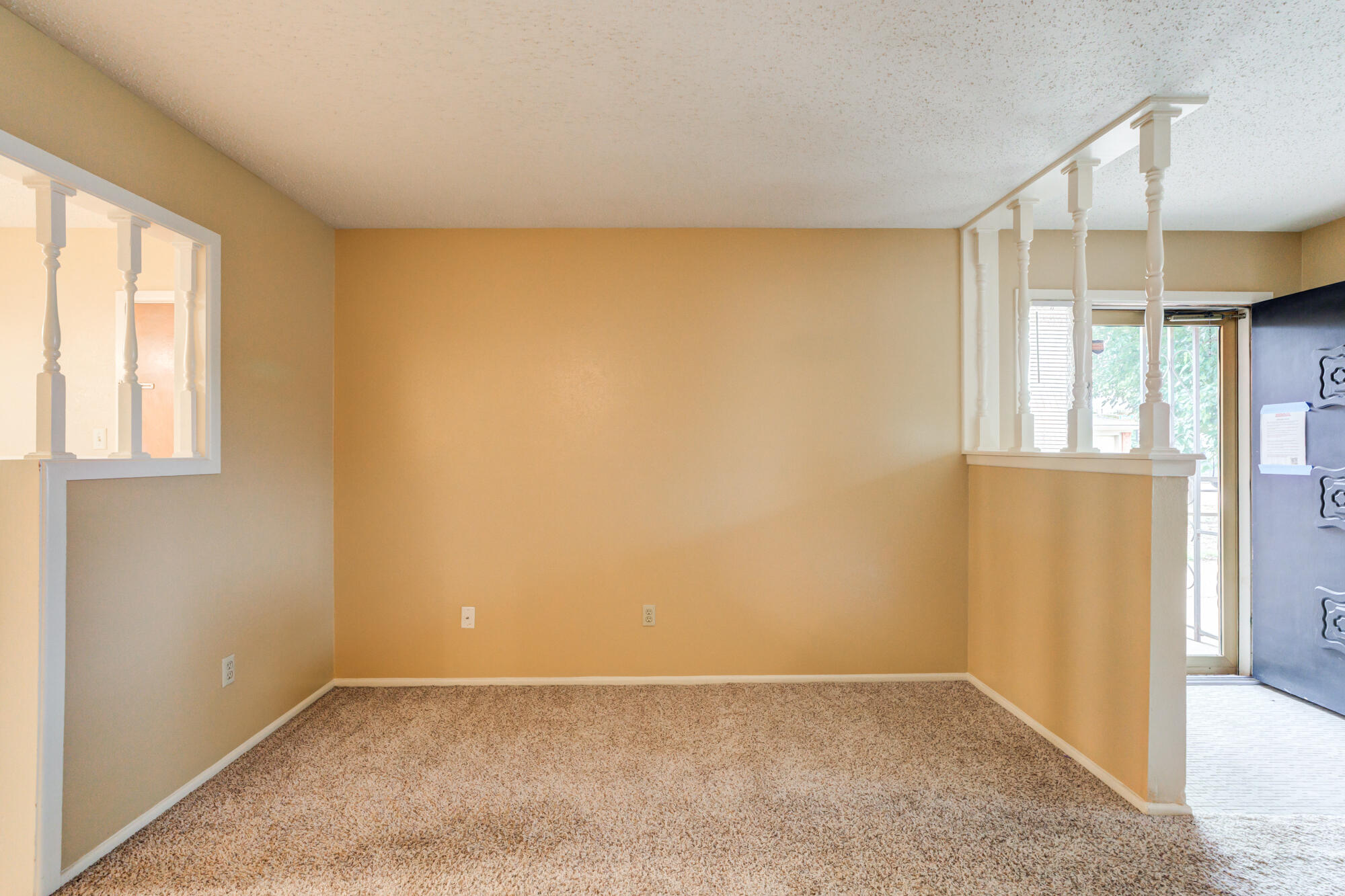 4313 58th Street Lubbock, TX 79413 - Photo 4 of 13 Living Space