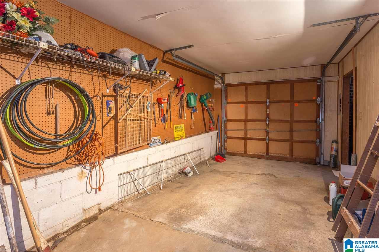 5017 Caldwell Road Birmingham, AL 35210 - Photo 22 of 31