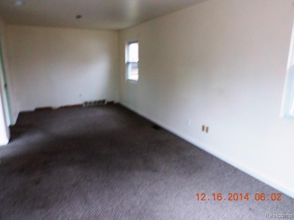 7802 Harding Street Taylor, MI 48180 - Photo 16 of 26 12-16-2014 038.jpg