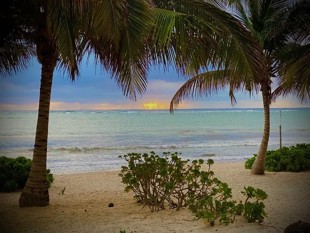 $399,995 | 64 La Carretera Mahahual-uvero Dickinson Tx 77539, Dickinson, TX 77539