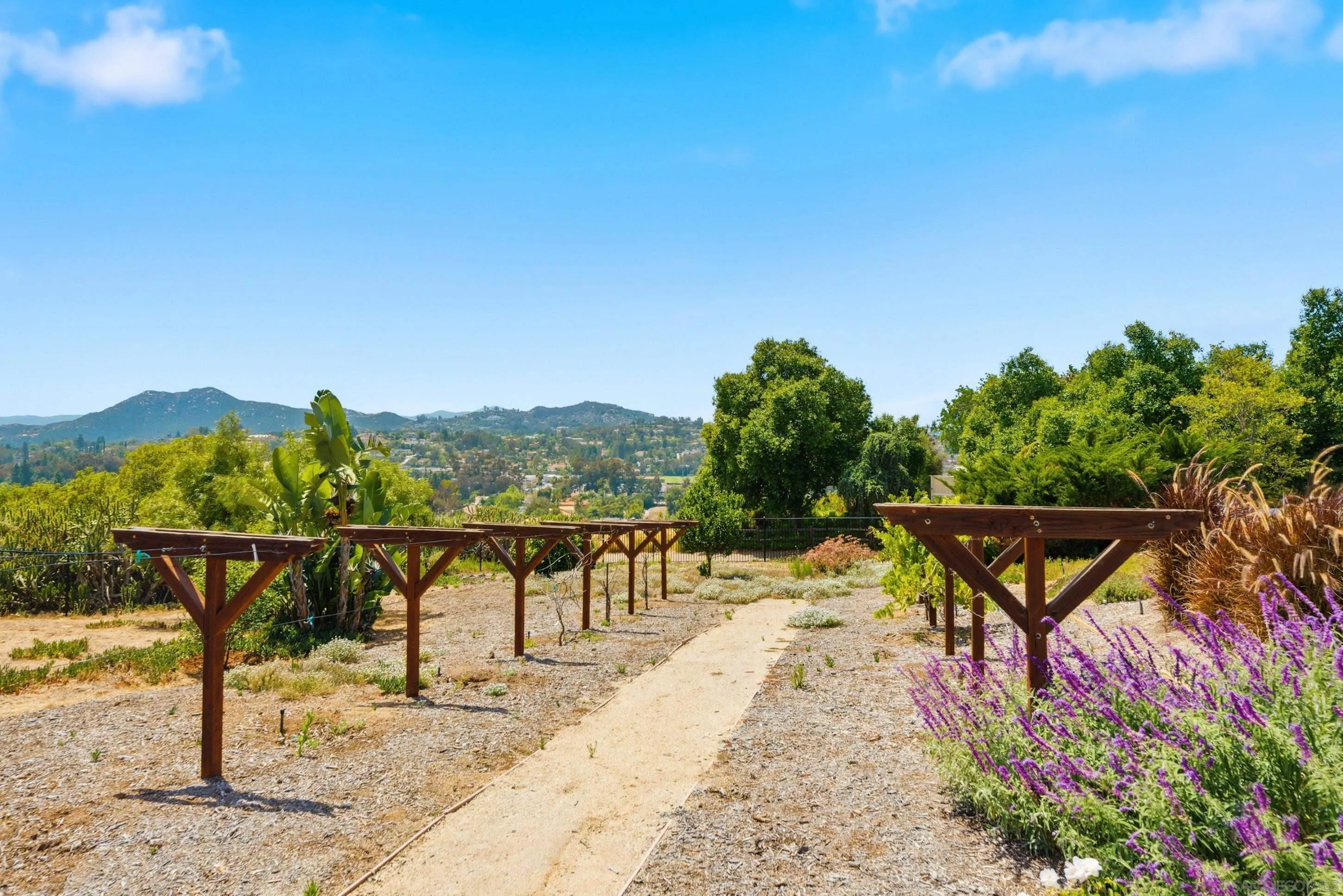 14505 Wildgrove Road Poway, CA 92064 - Photo 37 of 55