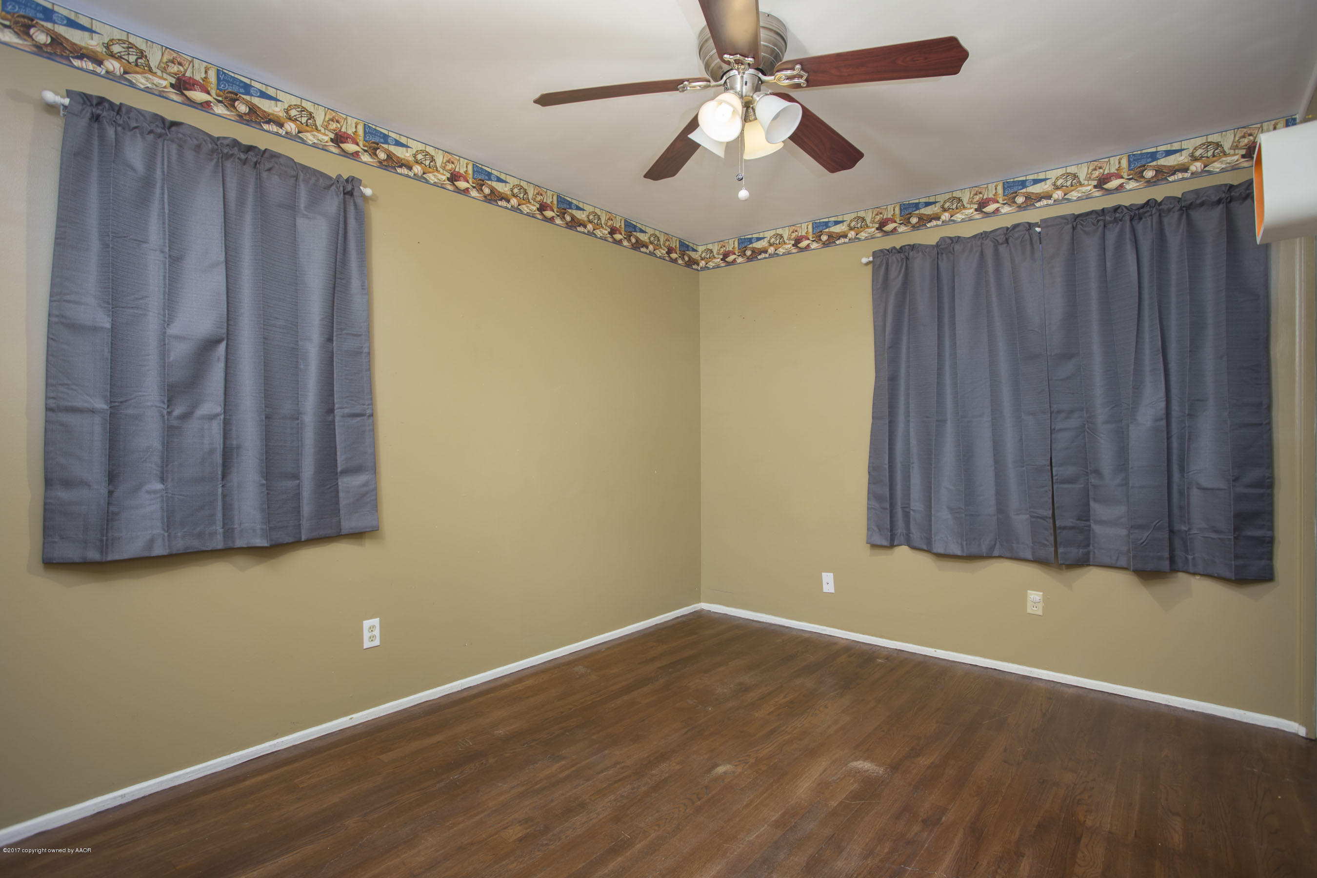 5108 Crockett Street Amarillo, TX 79110 - Photo 13 of 22 10