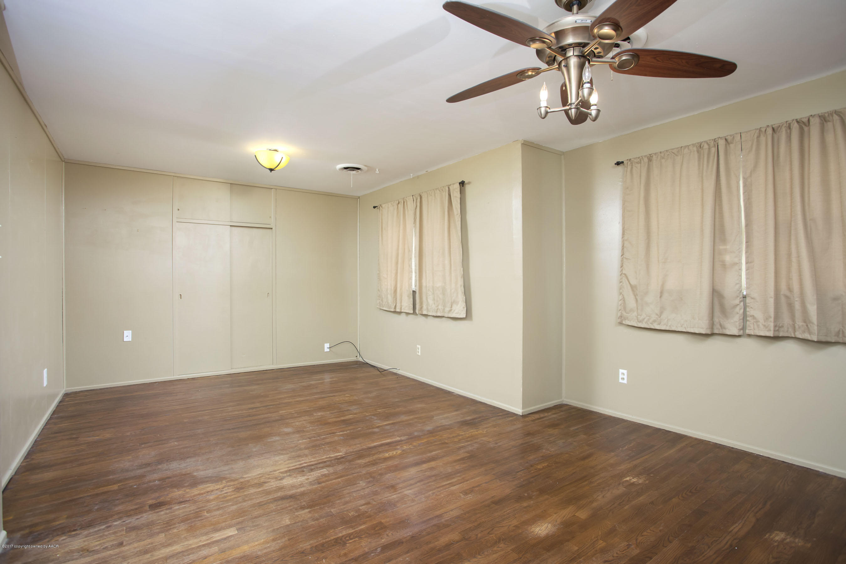 5108 Crockett Street Amarillo, TX 79110 - Photo 10 of 22 12