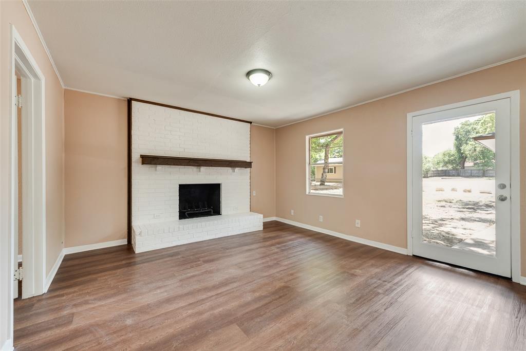 294 Thomas Len Road Azle, TX 76020 - Photo 28 of 37 1/1