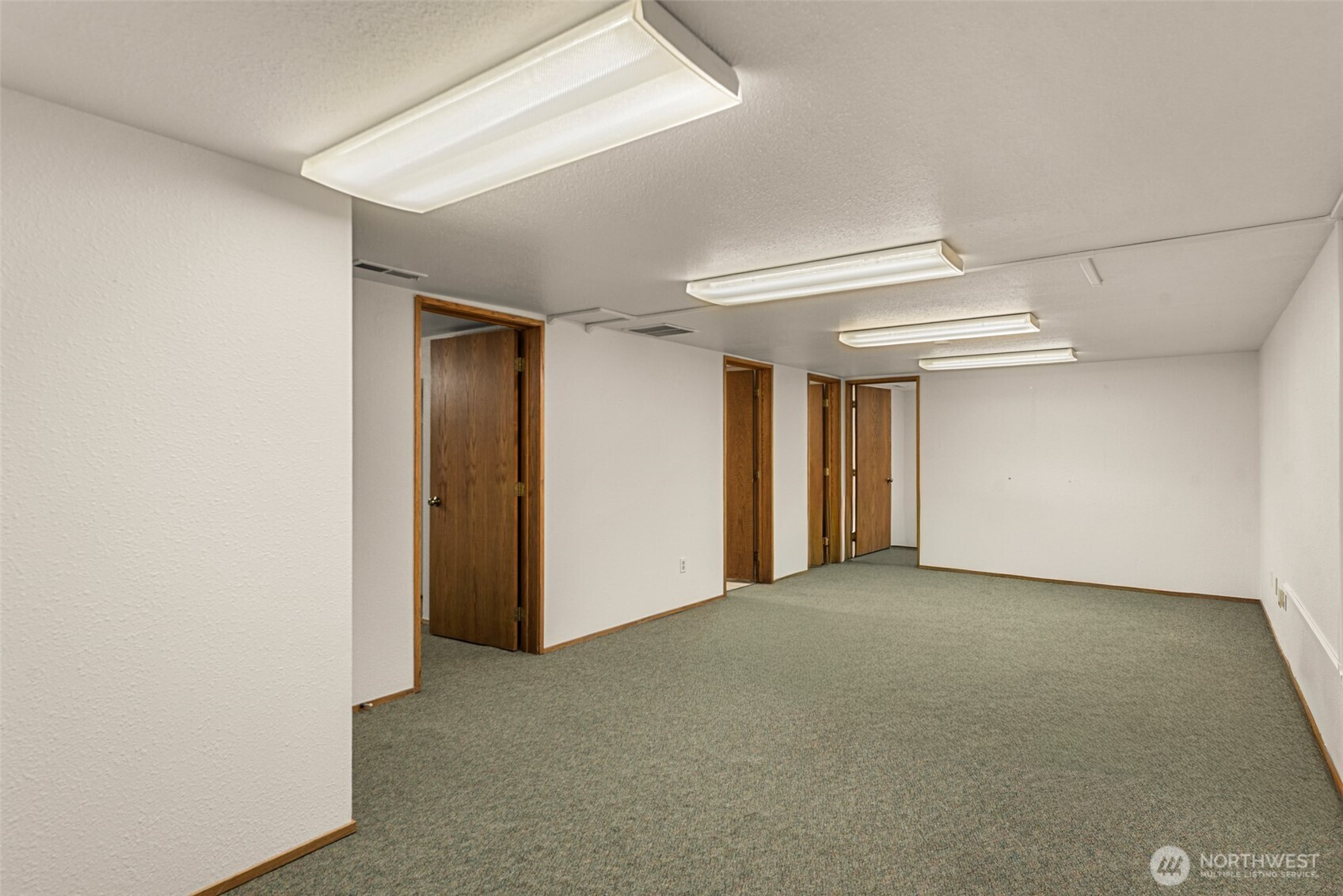710 North Miller Street Wenatchee, WA 98801 - Photo 21 of 33 a view of empty room