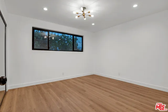 $5,998 | 950 Havenhurst Drive, Unit 6, West Hollywood, CA 90046