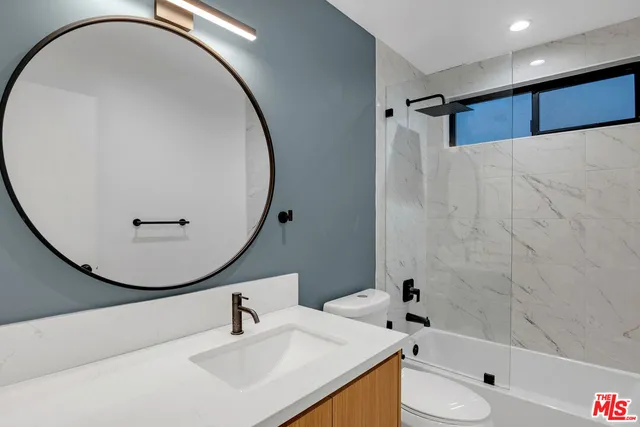 $5,998 | 950 Havenhurst Drive, Unit 6, West Hollywood, CA 90046