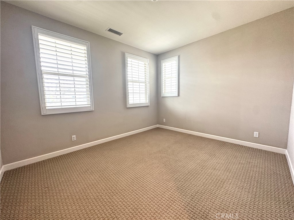291 Barnes Road Tustin, CA 92782 - Photo 17 of 28