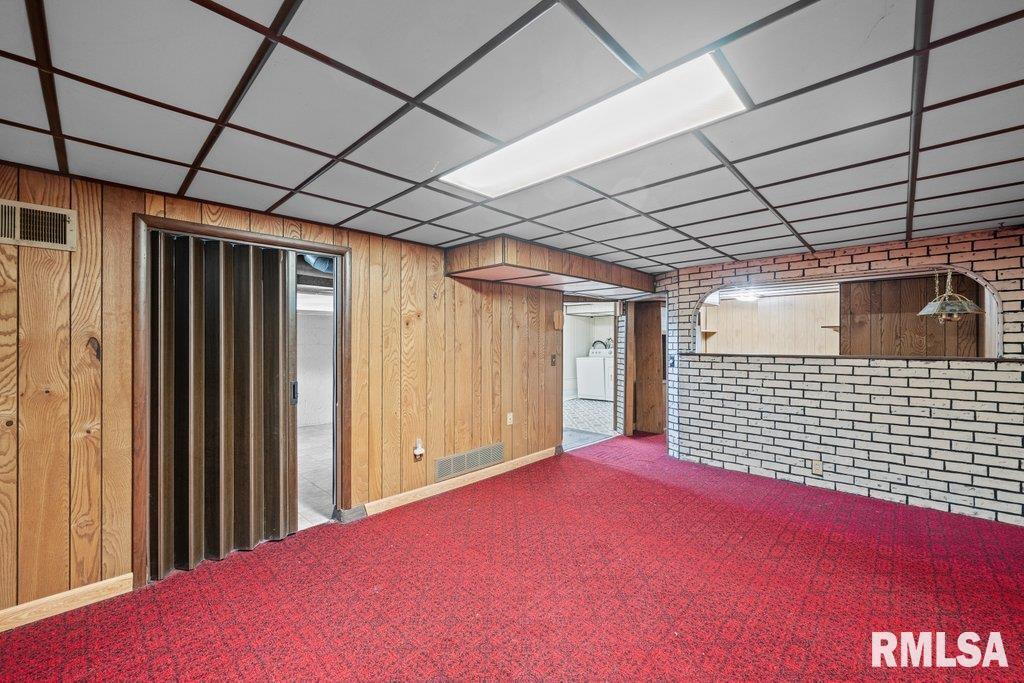 4234 9th Street Rock Island, IL 61201 - Photo 14 of 22 a view of a porch