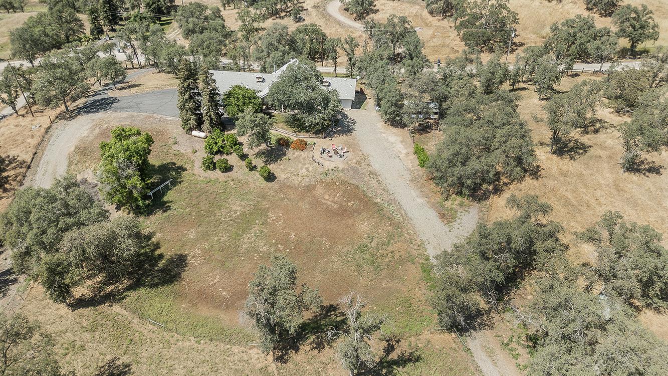 14815 Garlock Lane Prather, CA 93651 - Photo 73 of 80