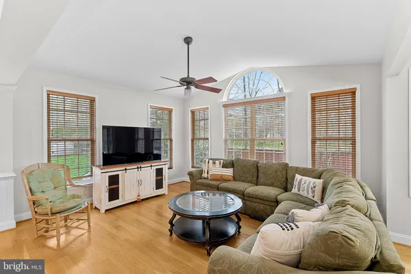 $1,075,000 | 42750 Hollowind Court, Broadlands, VA 20148