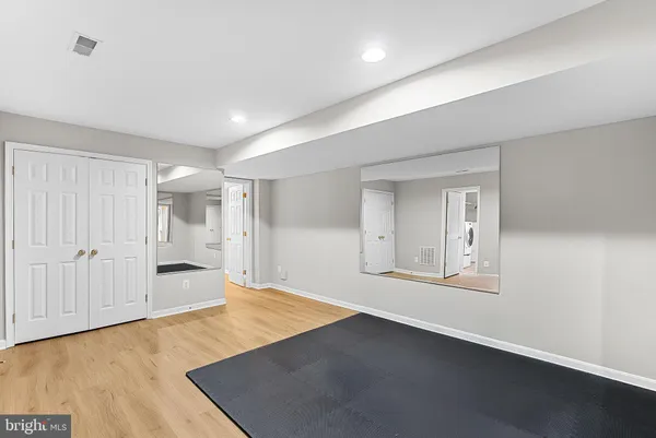 $1,075,000 | 42750 Hollowind Court, Broadlands, VA 20148