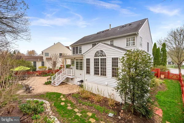 $1,075,000 | 42750 Hollowind Court, Broadlands, VA 20148