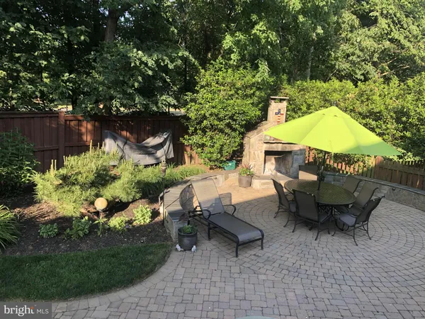 $1,075,000 | 42750 Hollowind Court, Broadlands, VA 20148