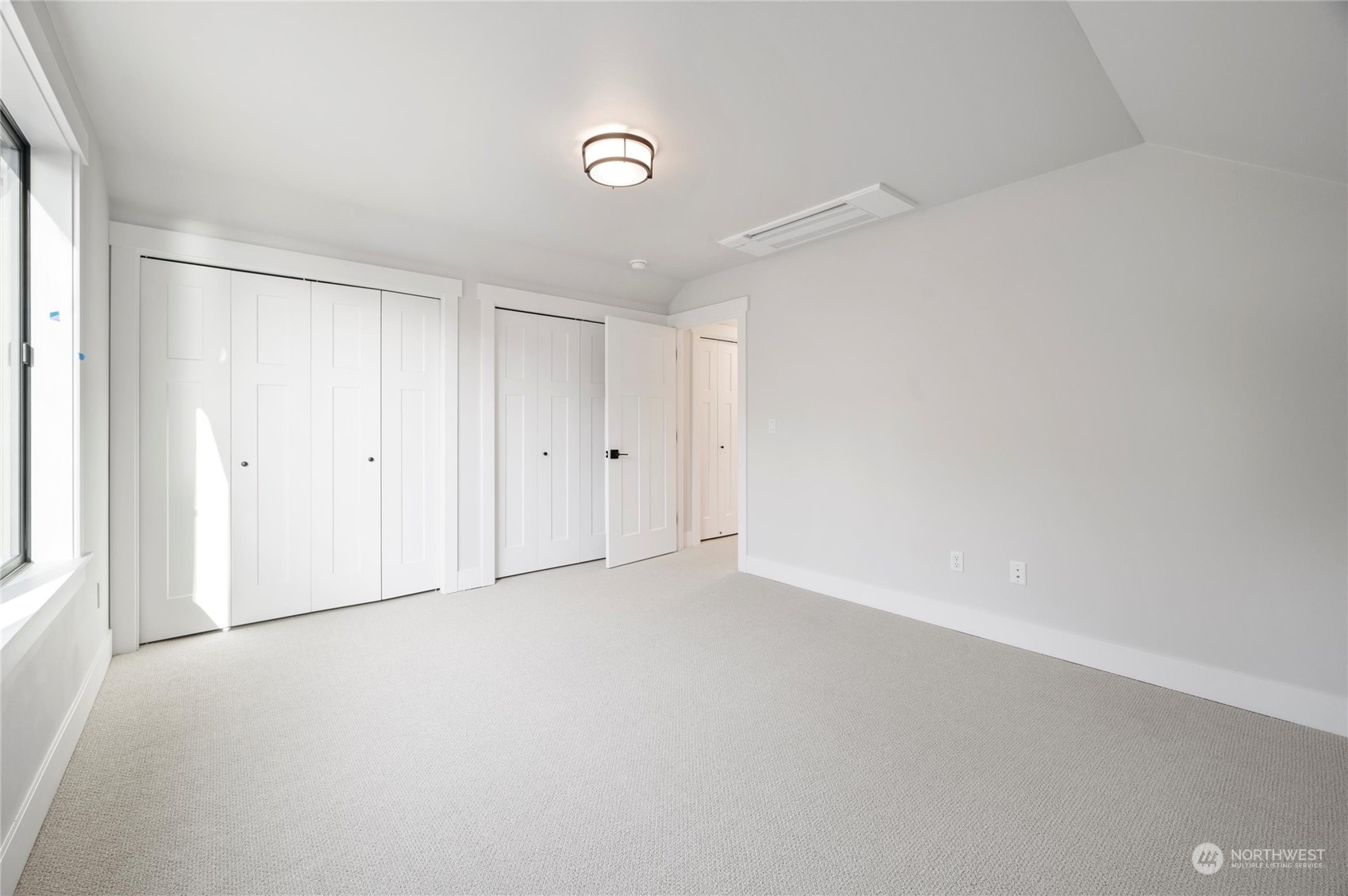 4614 Anaco Beach Road Anacortes, WA 98221 - Photo 20 of 40 Gallery Image 20