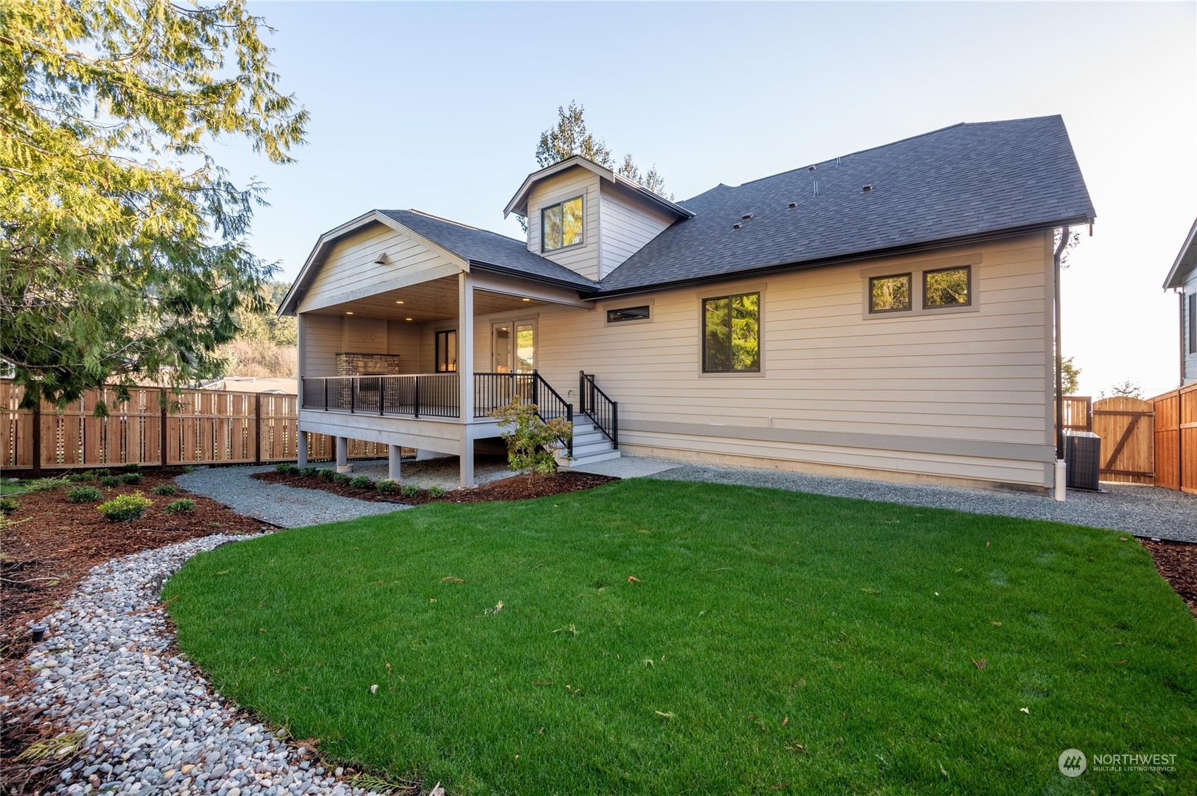 4614 Anaco Beach Road Anacortes, WA 98221 - Photo 8 of 40 Gallery Image 8