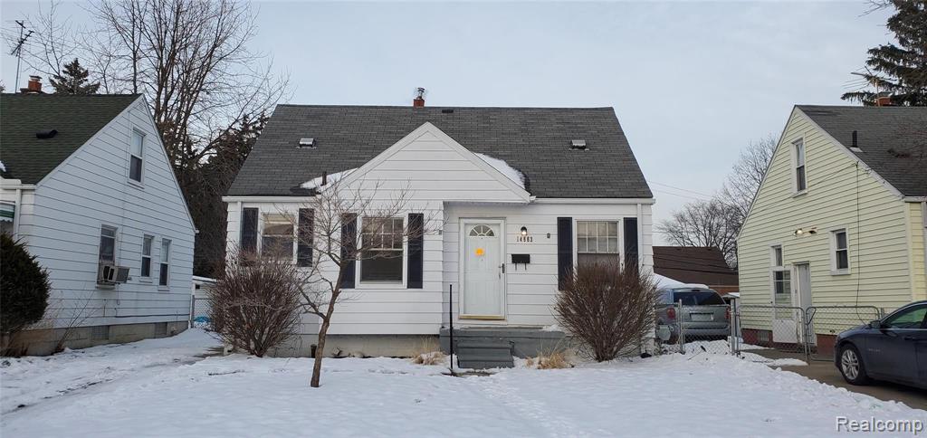 14663 Jacob Avenue Eastpointe, MI 48021 - Photo 3 of 39