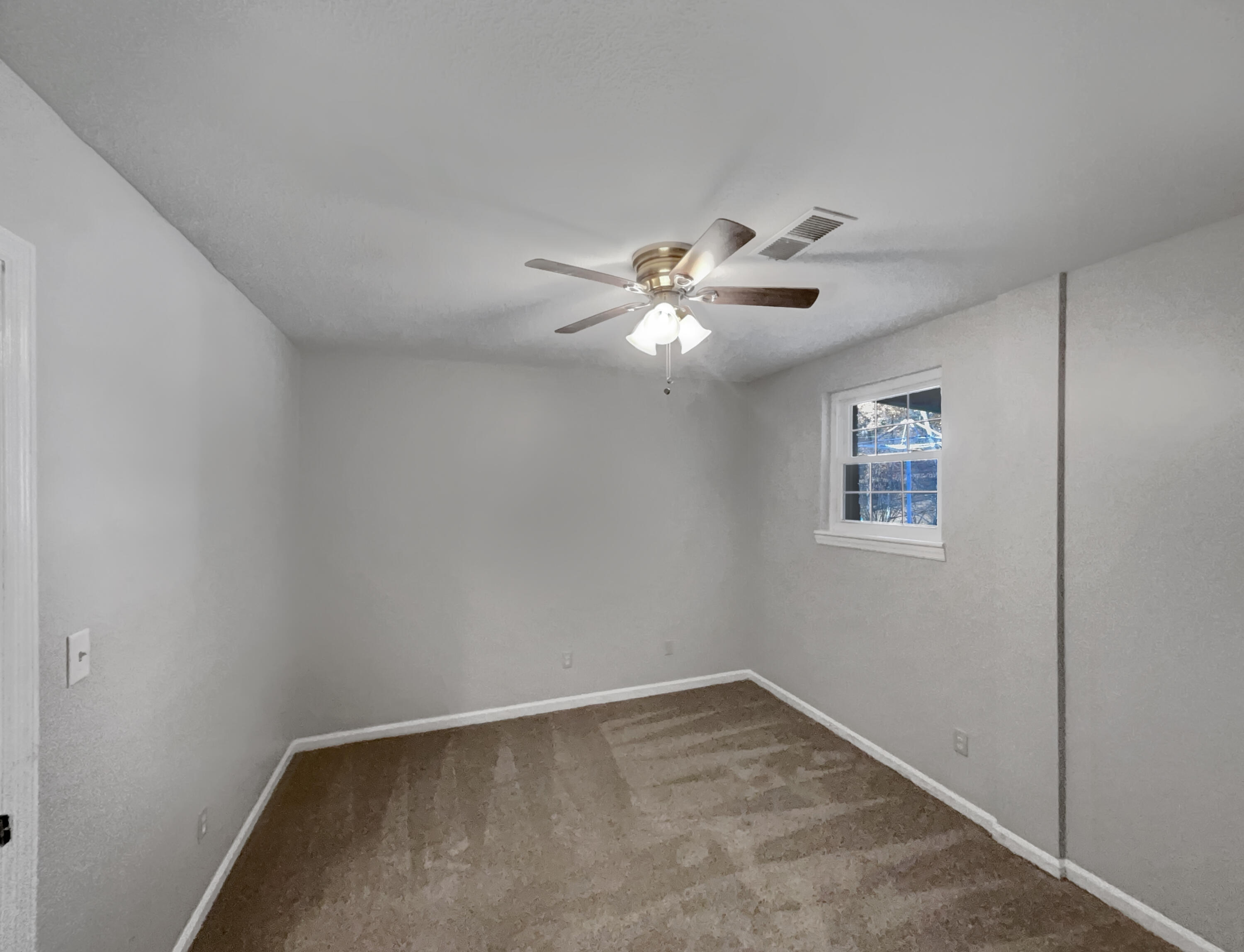 4713 North Forest Road Hixson, TN 37343 - Photo 21 of 33 photo_32