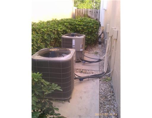 11221 Laurel Walk Road Wellington, FL 33449 - Photo 3 of 15 Additional Photo