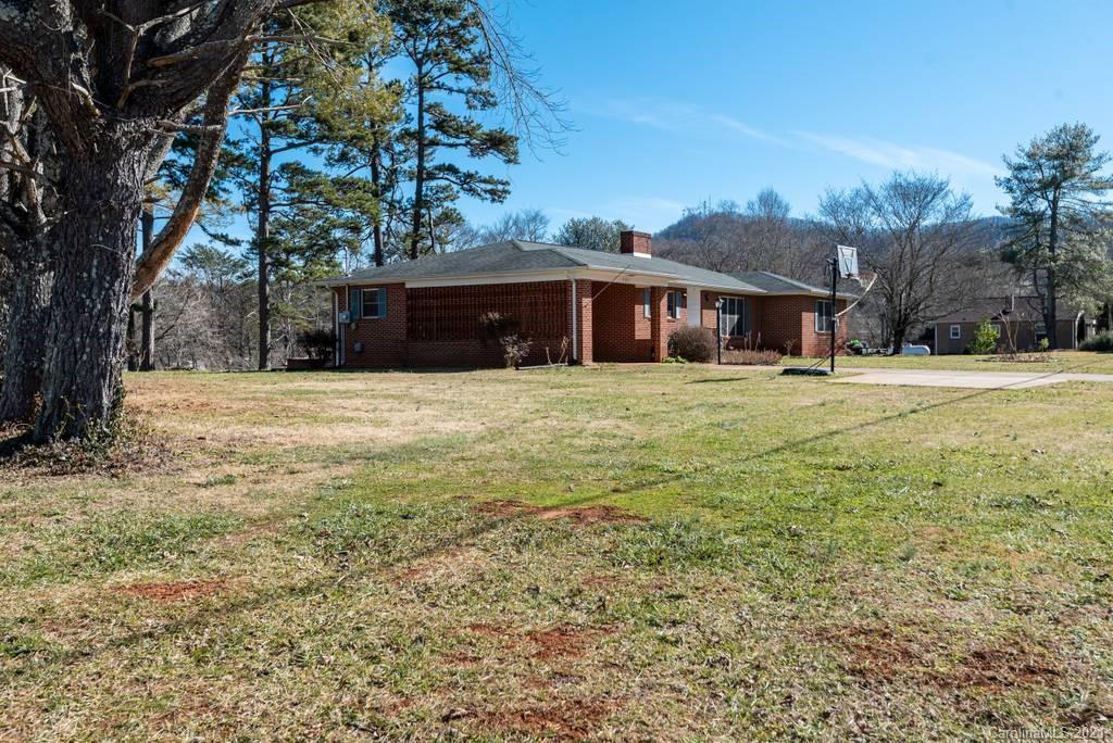 699 Summers Road Valdese, NC 28690 - Photo 3 of 46 Gallery Image 3