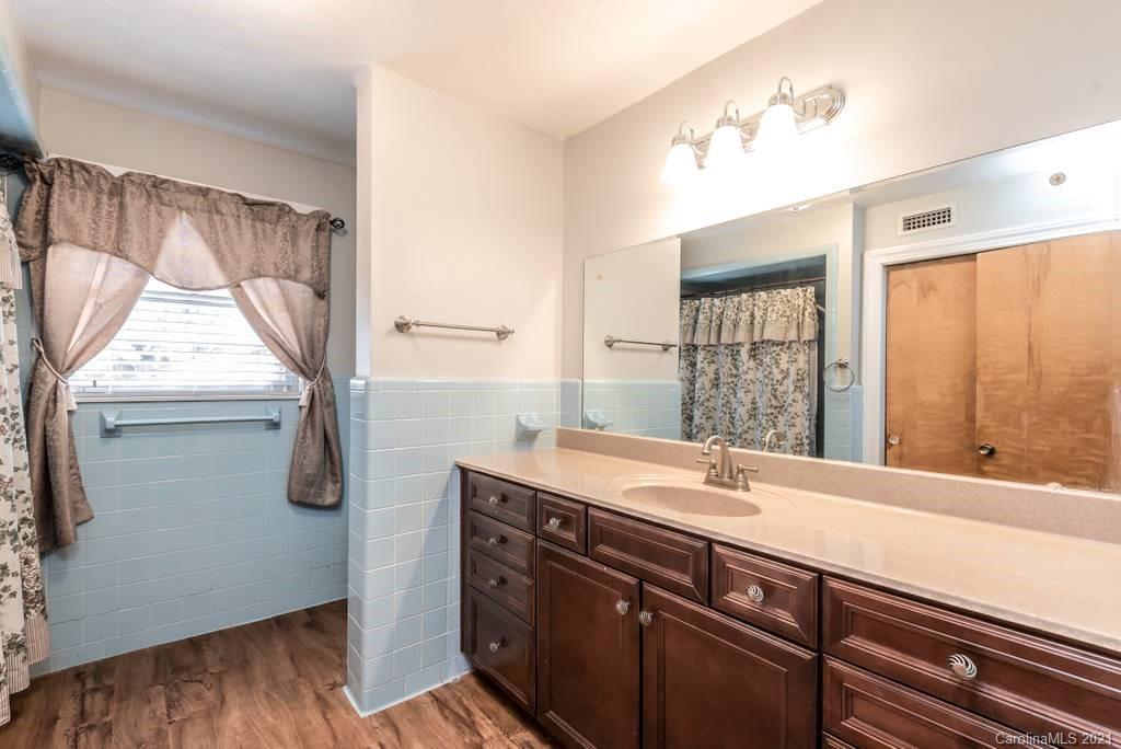 699 Summers Road Valdese, NC 28690 - Photo 25 of 46 Gallery Image 25