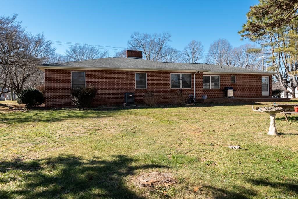 699 Summers Road Valdese, NC 28690 - Photo 10 of 46 Gallery Image 10