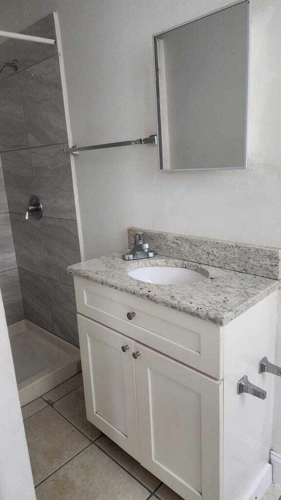 817 7th Street West Palm Beach, FL 33401 - Photo 23 of 25 20240122154149083054000000-o