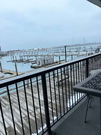 $370,000 | 154 Lynnway, Unit 210, Lynn, MA 01902