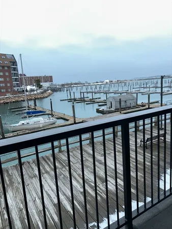 $370,000 | 154 Lynnway, Unit 210, Lynn, MA 01902