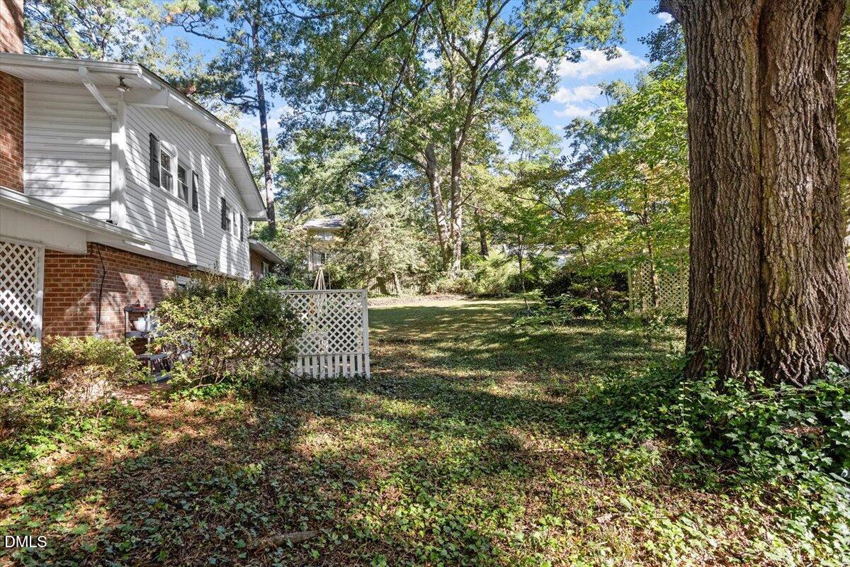 06-2100 Nancy Ann Dr [2573097]_06