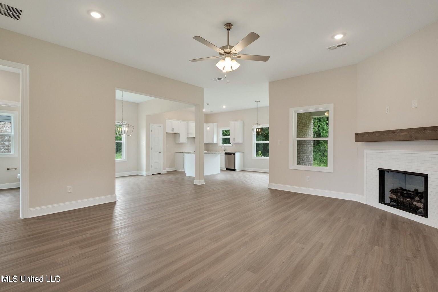 Lot 7 Centerline Roper Loop Byhalia, MS 38611 - Photo 3 of 16 Laurel D