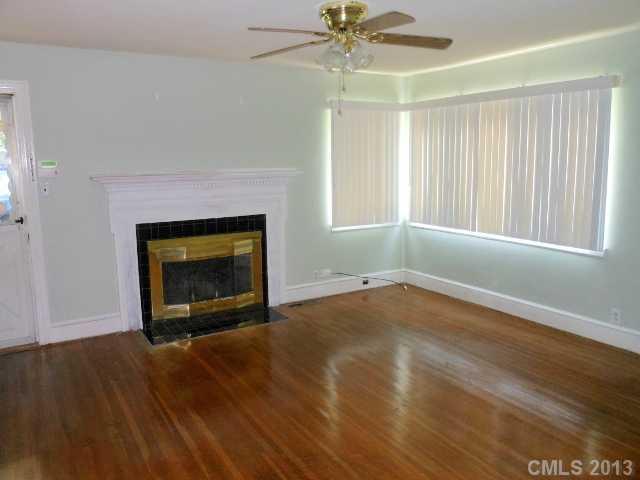 8624 Old Plank Road Charlotte, NC 28216 - Photo 5 of 12 Gallery Image 5